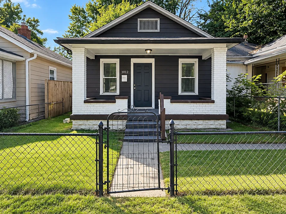 1012 Winkler Ave