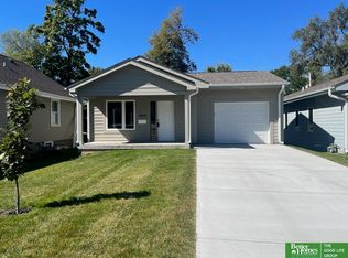 5810 N 27th St, Omaha, NE 68111