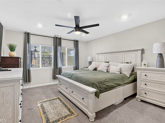 5th image of 693 Rose Thorn Cir