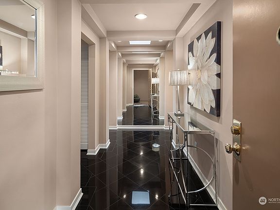 5th image of 11110 NE 41st Drive #40