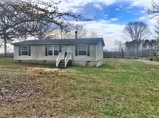 2384 Moorefield Rd, Mineral, VA 23117