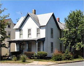 1st image of 127 Peach St