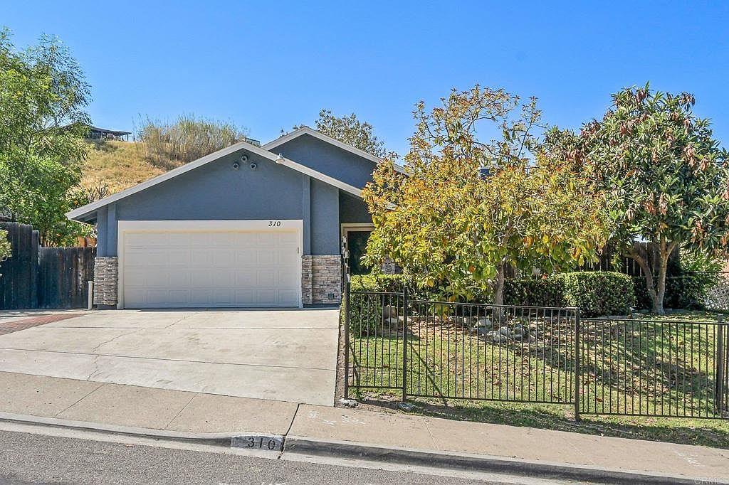 310 Worthington St, Spring Valley, CA 91977 | Zillow