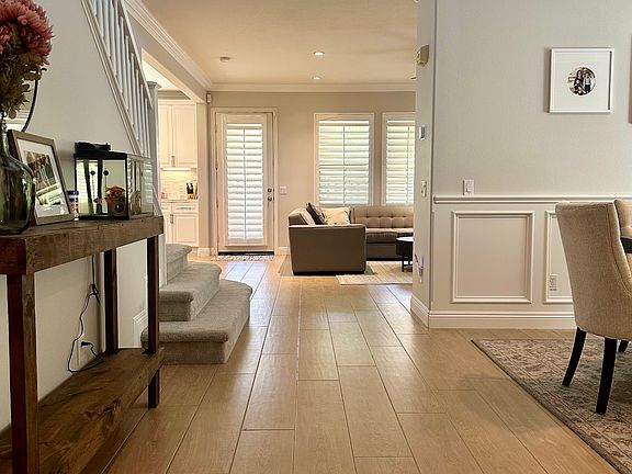 Entry way