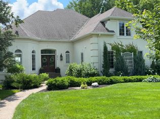 311 Country Club Dr NE, Willmar, MN 56201