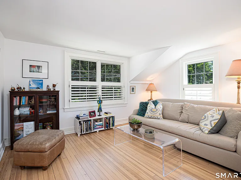 87 Myrtle Ave — Photo 20