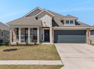 121 Lazy Lizzy Rd, Jarrell, TX 76537