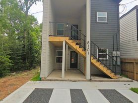 8101 Venus St