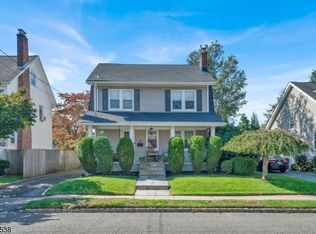 17 Henshaw Ave, Springfield, NJ 07081