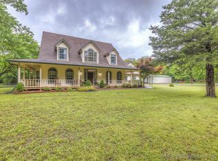 835 N County Line Rd E, Fort Gibson, OK 74434