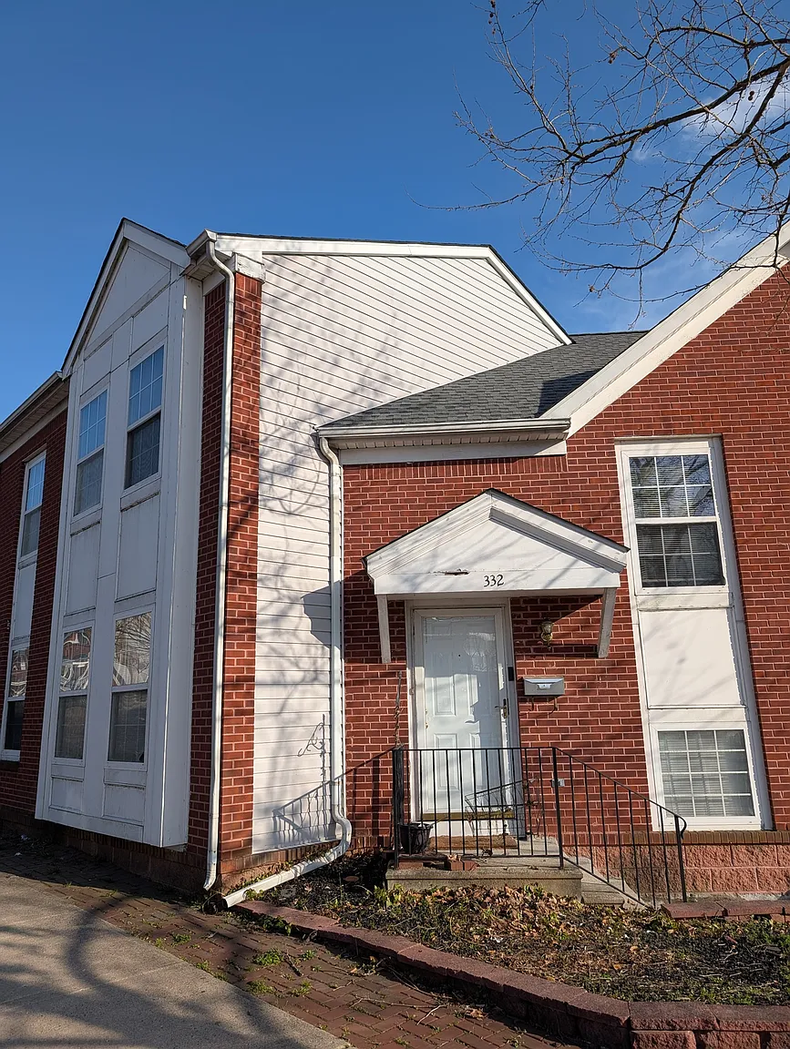 332 N Broad St photo 1