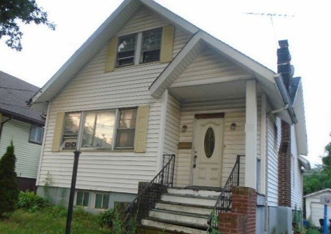2nd image of 13 Naden Ave