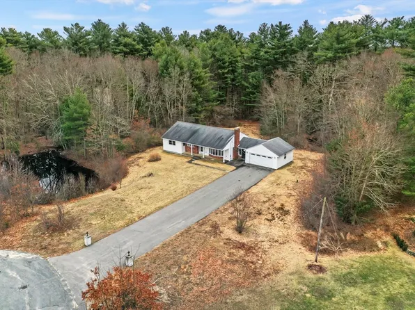 21 Esbjurn Dr, Rehoboth, MA 02769