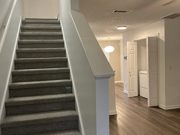 329 Stewarts Landing Cir — Photo 11