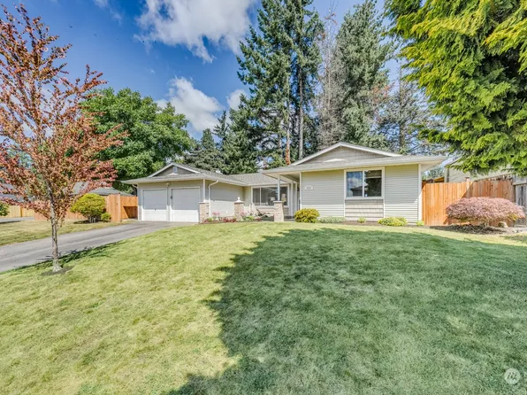 2327 201st Place SW, Lynnwood, WA 98036