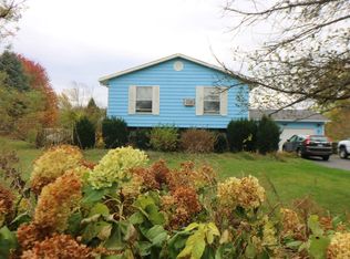 11003 Pheasant Ln, Woodstock, IL 60098