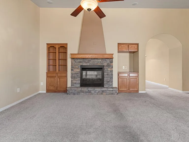 2435 E Desert Broom Pl — Photo 9
