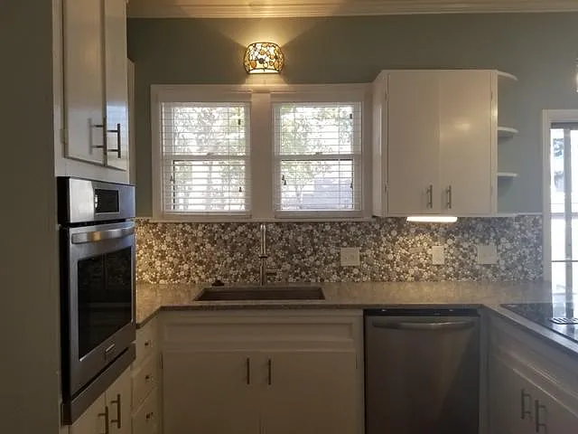 314 W Josephine St — Photo 5