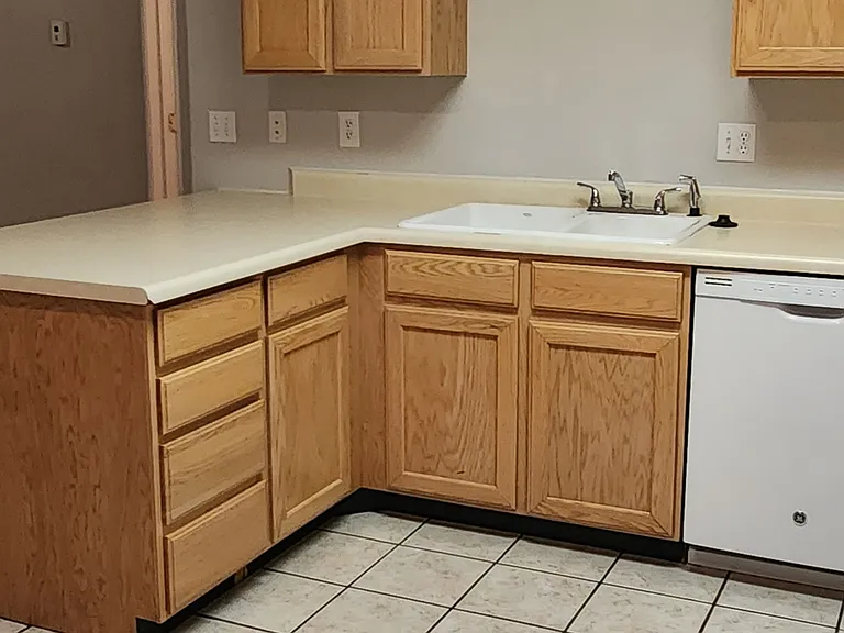 504 N Seven Peaks Blvd #1-207 — Photo 11