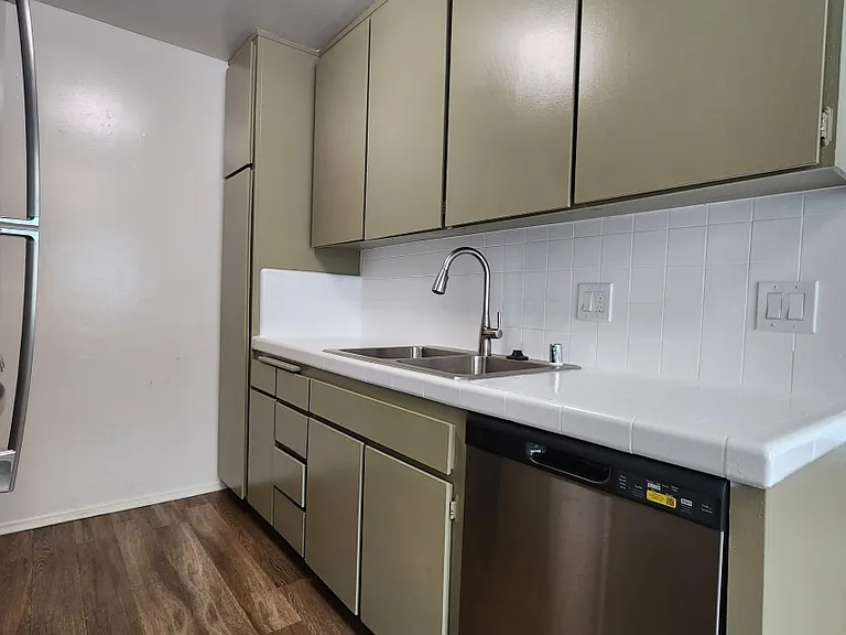 10138 Palms Blvd #2 — Photo 8