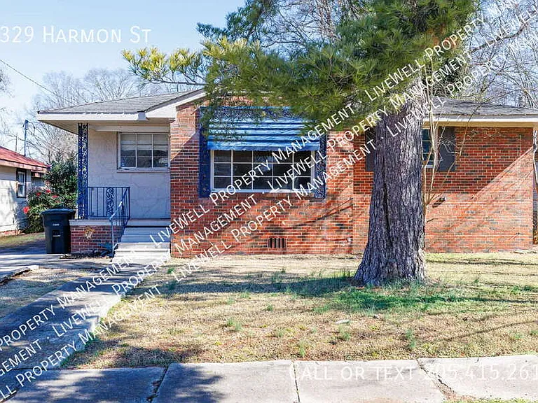 4329 Harmon St — Photo 4