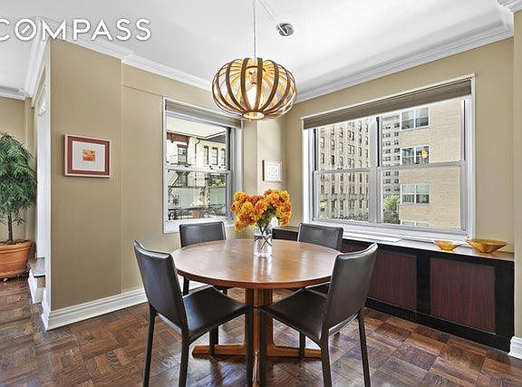 5th image of 20 E 9th St #4P