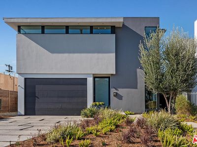 1129 Keniston Ave, Los Angeles, CA, 90019