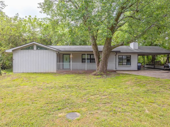 2008 Carol St, Rossville, GA 30741