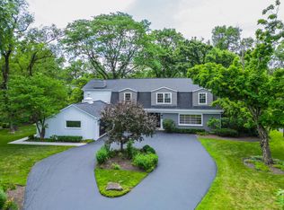 1799 Farm Rd, Lake Forest, IL 60045