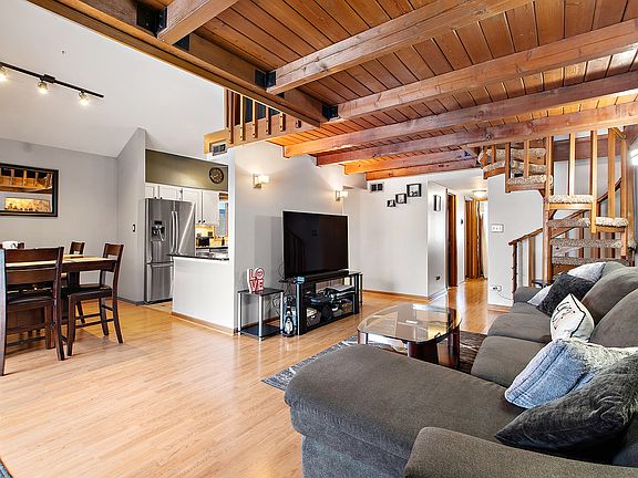 3rd image of 17960 Royal Oak Ct #3S
