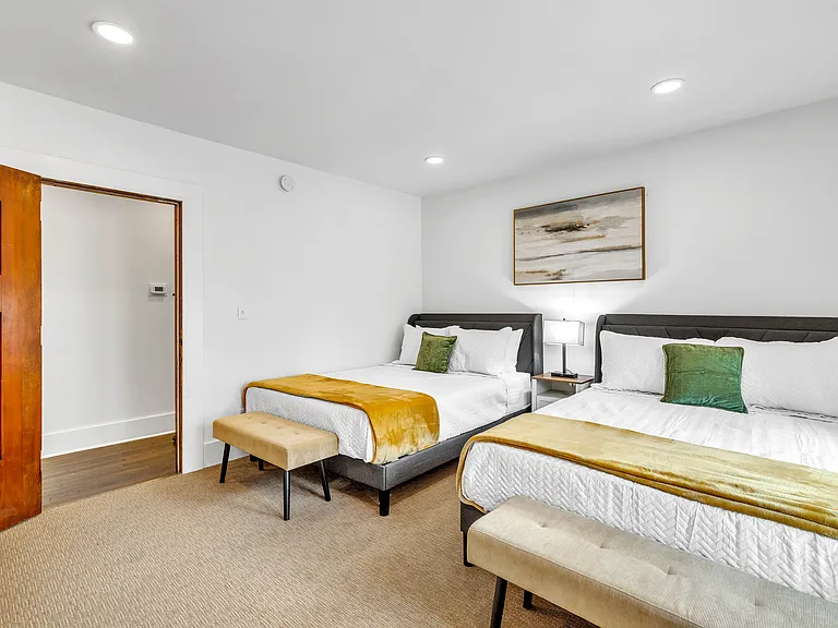 512 College Ave #1 — Photo 31