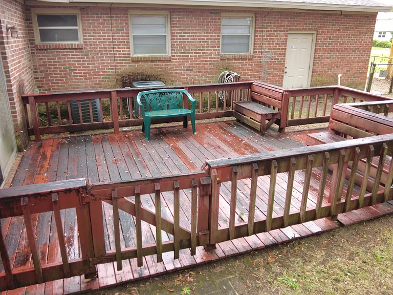 1230 E Leonard St — Photo 18
