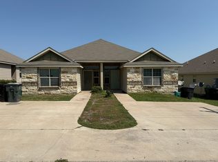 516 E Young Ave #A, Temple, TX 76501