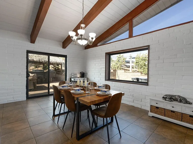 Palos Verdes Dr — Photo 12