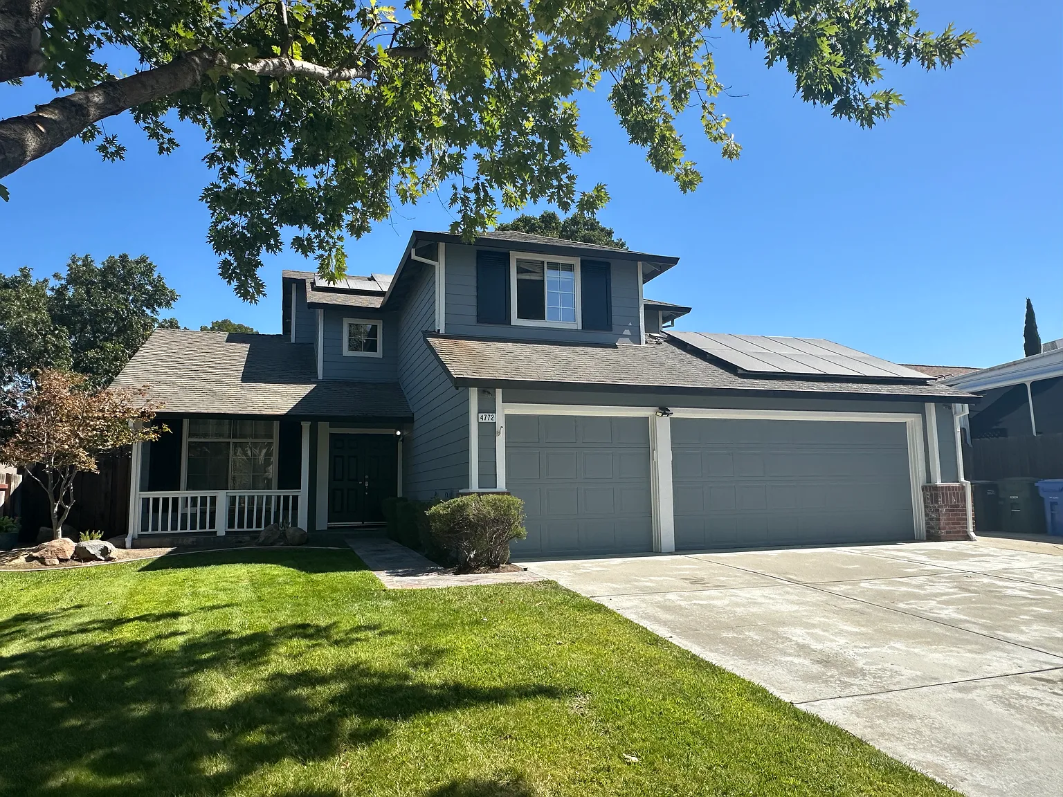 4 bed, 2065 sqft, $3,500 — Photo 2