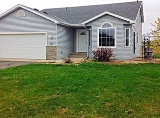 462 3rd St SW, Rice, MN 56367