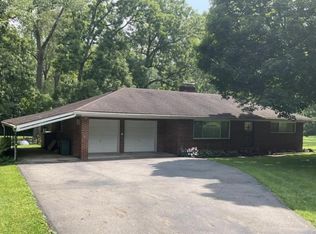 1008 N Hampton Rd, Springfield, OH 45504