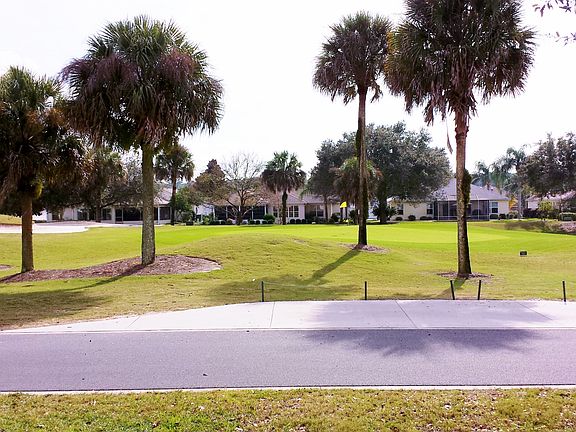 4th image of 428 Loma Paseo Dr