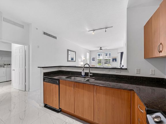 3rd image of 804 E Windward Way #111