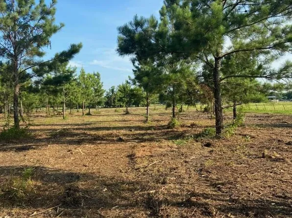 5510 County Road 602, Dayton, TX 77535