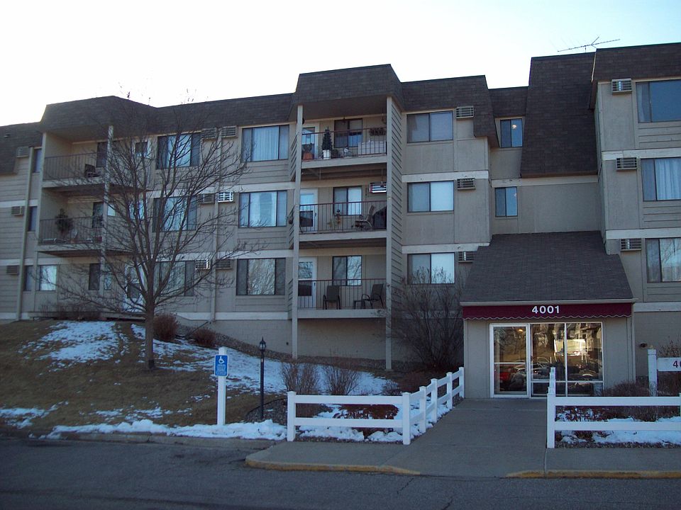 4001 Heritage Hills Dr_04092014