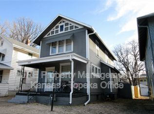 1530 SW Central Park Ave, Topeka, KS 66604