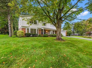 5600 Woodwind Dr, Bloomfield Hills, MI 48301