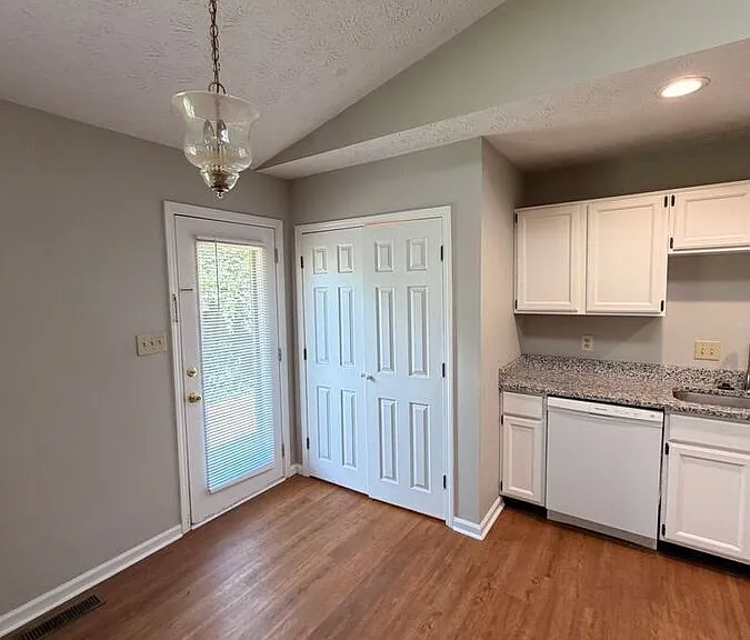 1412 Ritchie Ct — Photo 40