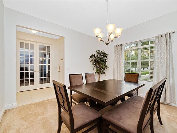 5th image of 2035 Blackbird Dr