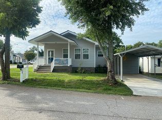 30 Humbert St, Seneca, SC 29678