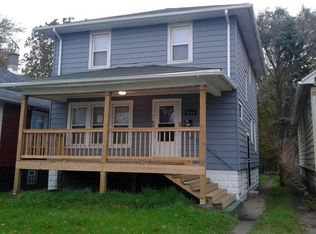 935 Becker St, Hammond, IN 46320