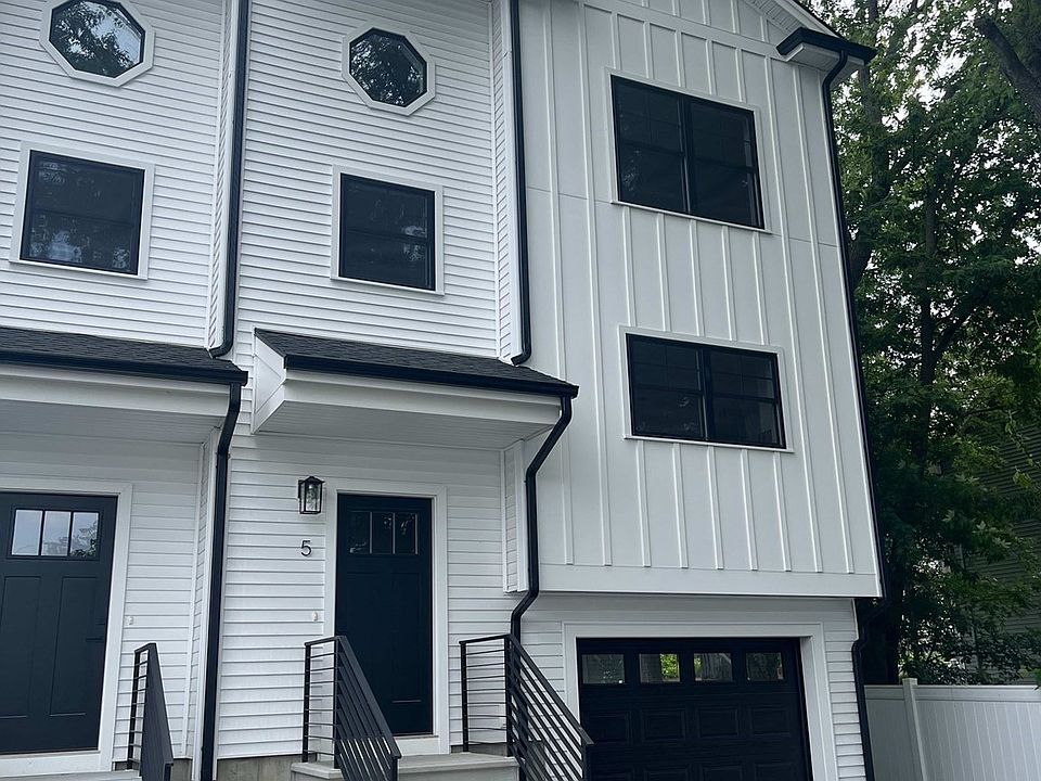 1st image of 84 Arcadia St #5