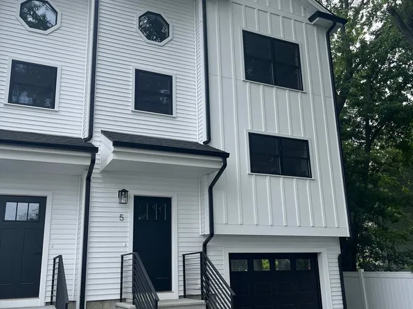 84 Arcadia St #5, Revere, MA 02151