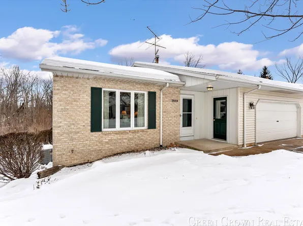 2804 Bridgeside Dr SE, Caledonia, MI 49316